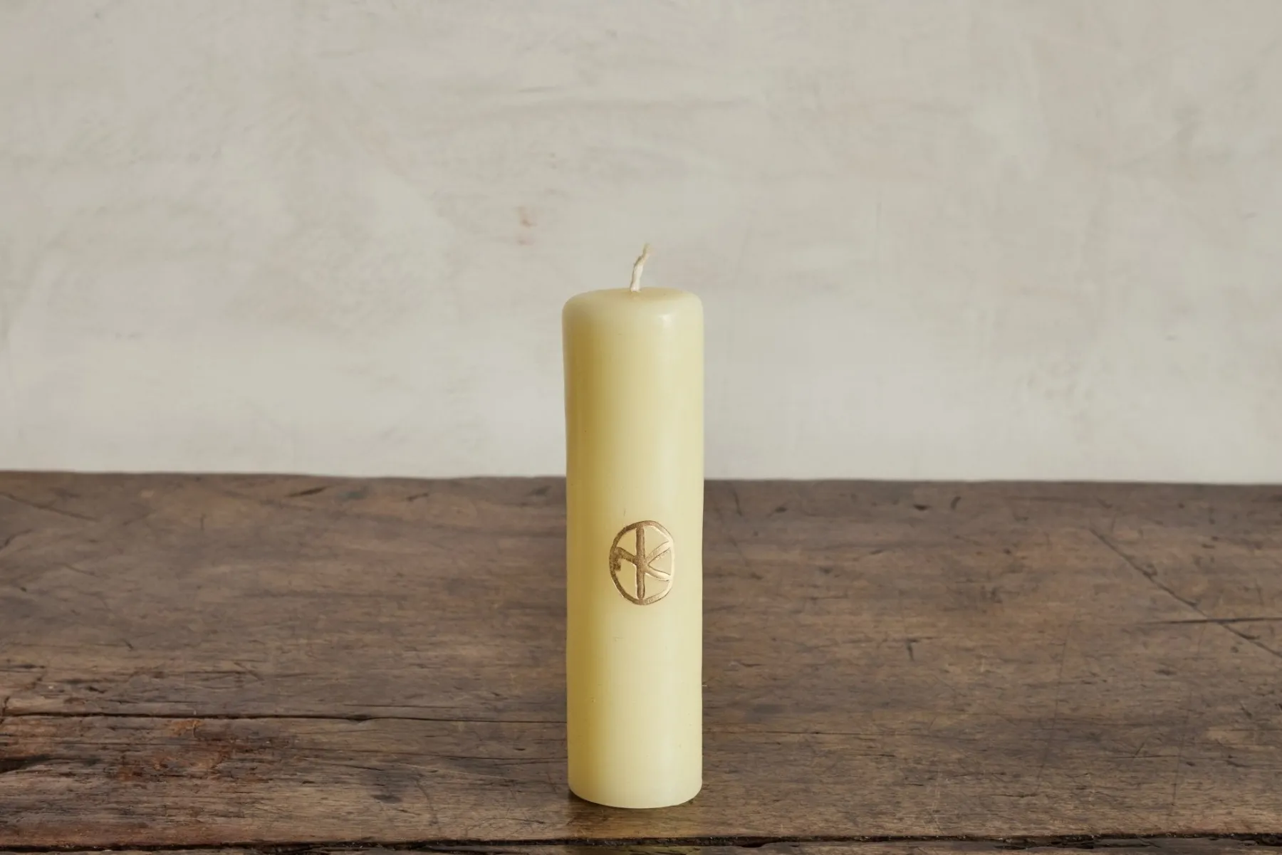 Altar Candle in Ivory*NICKEY KEHOE Fashion