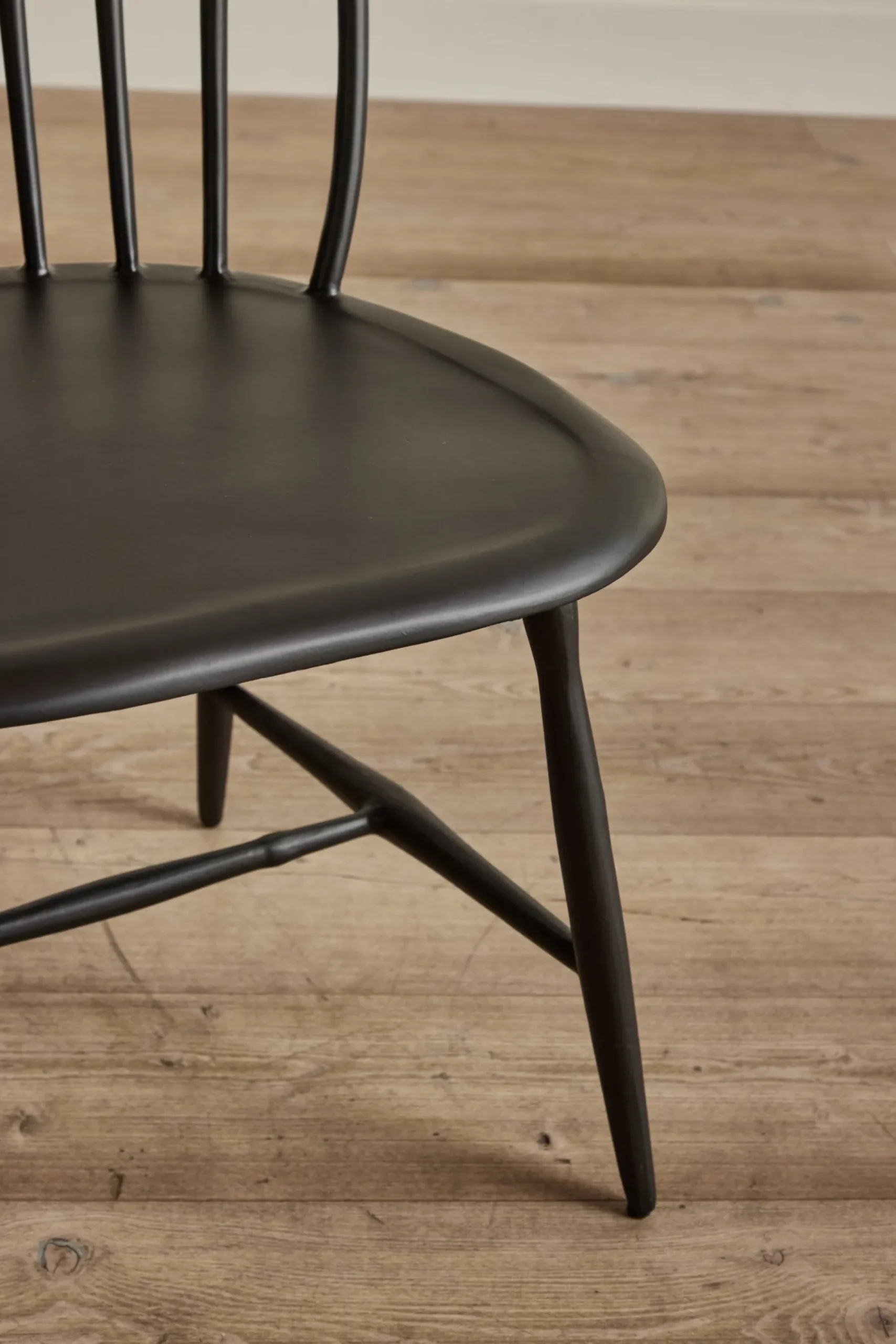 Armless Metal Windsor Chair*NICKEY KEHOE Sale