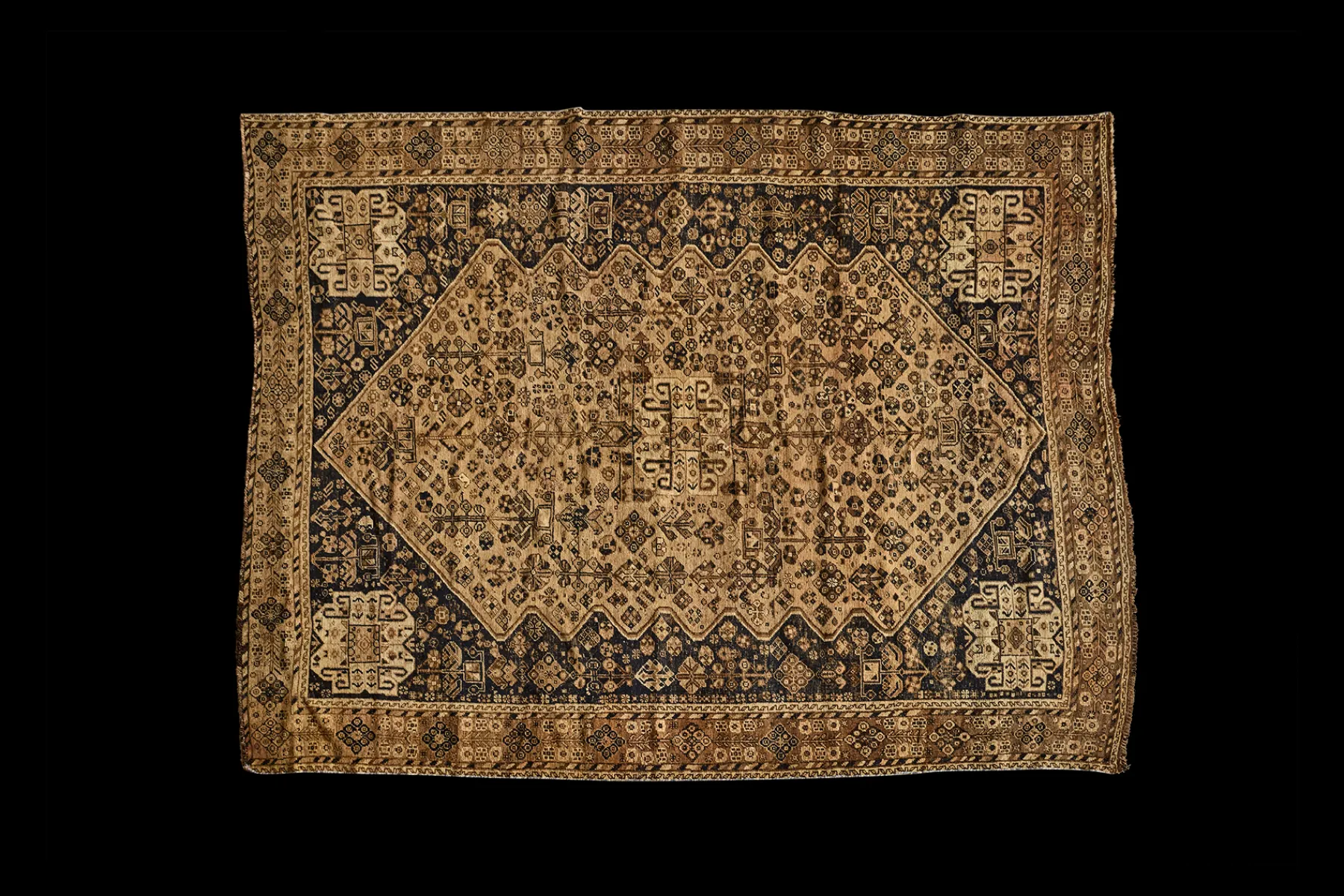 Beige Shiraz Rug 7'2 x 10'2*VINTAGE Sale