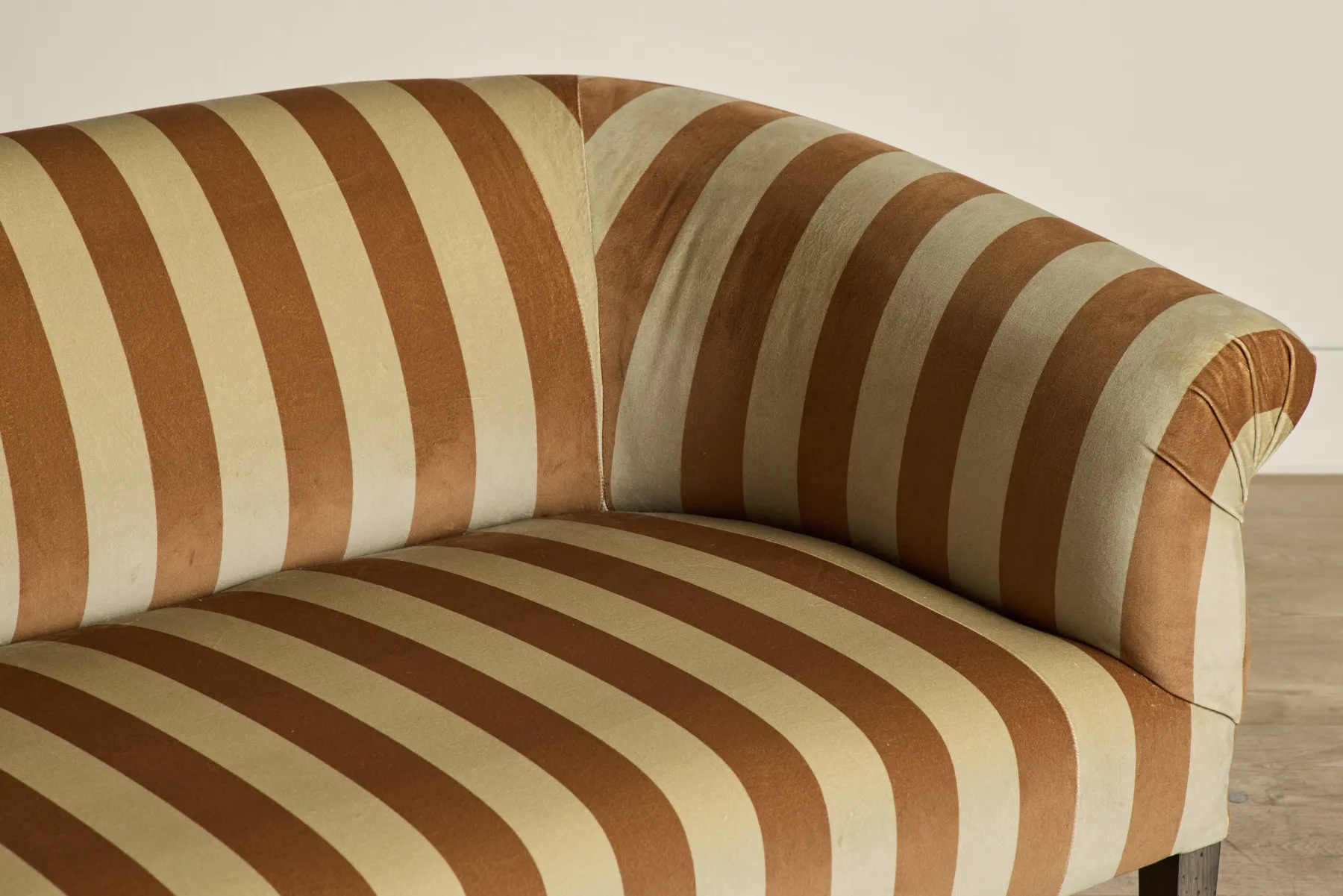 Camelot Stripe Velvet in Ginger*NICKEY KEHOE Fashion