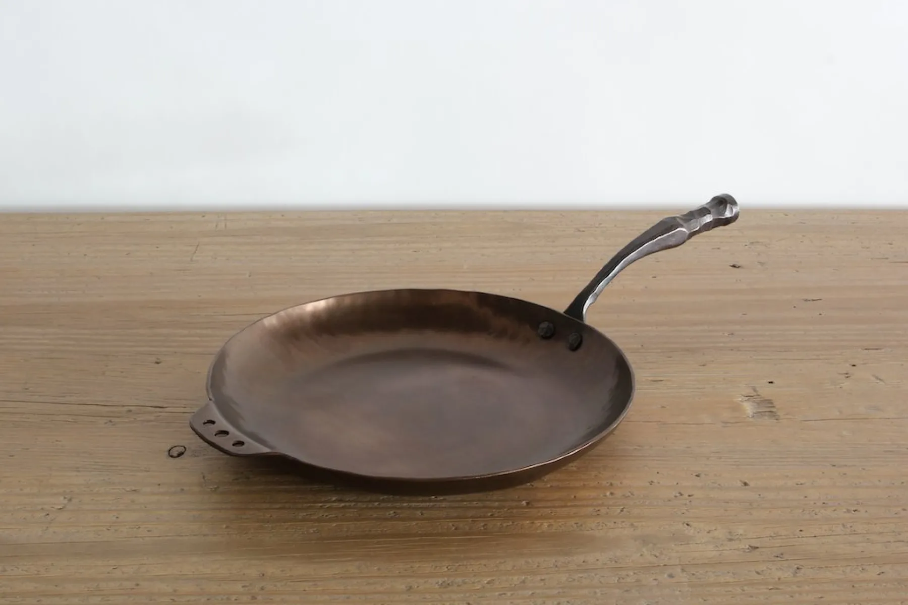 Carbon Steel Farmhouse Skillet*SMITHEY Fashion