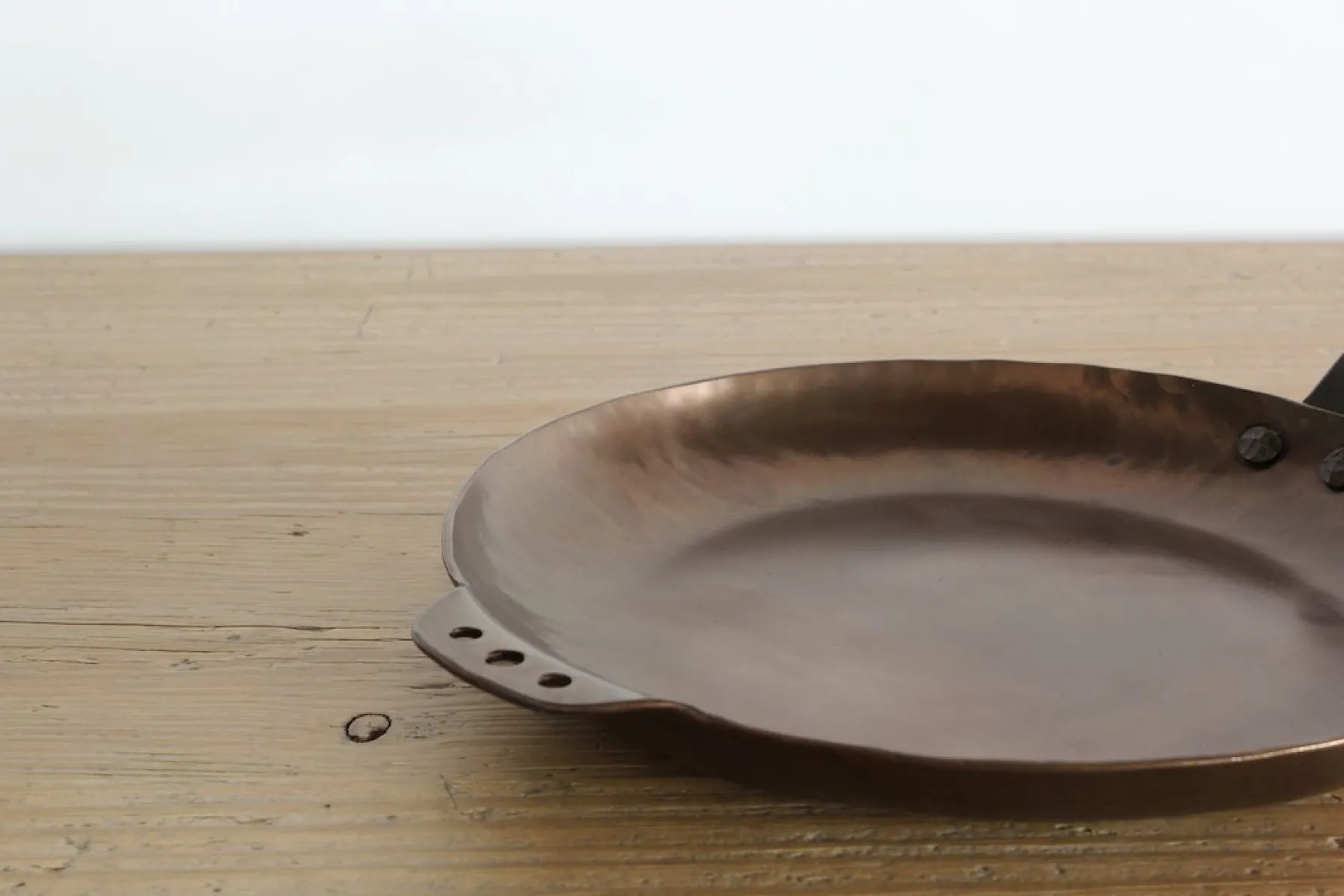 Carbon Steel Farmhouse Skillet*SMITHEY Fashion