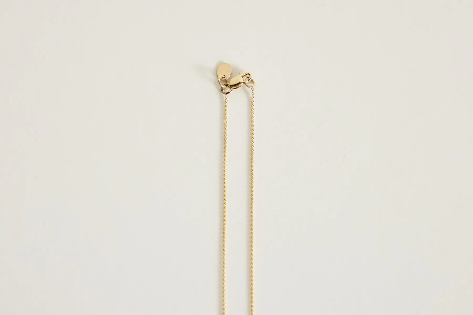 Cas Necklace with 3 Diamonds*Quarry Outlet