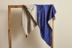 Cashmere Throw in Blue Ivory*HIDDEN Best