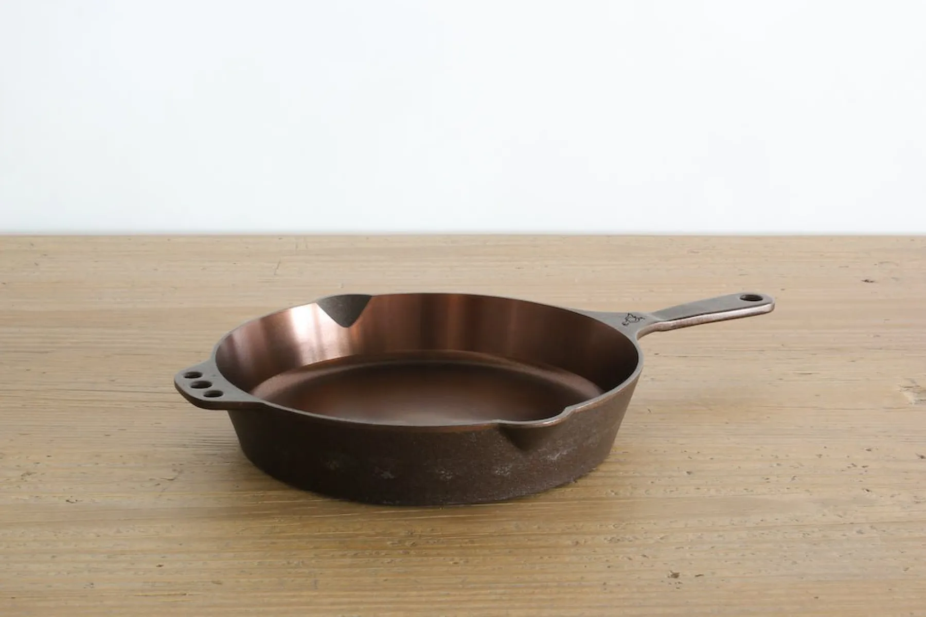 Cast Iron Skillet (Multiple Sizes)*SMITHEY Hot