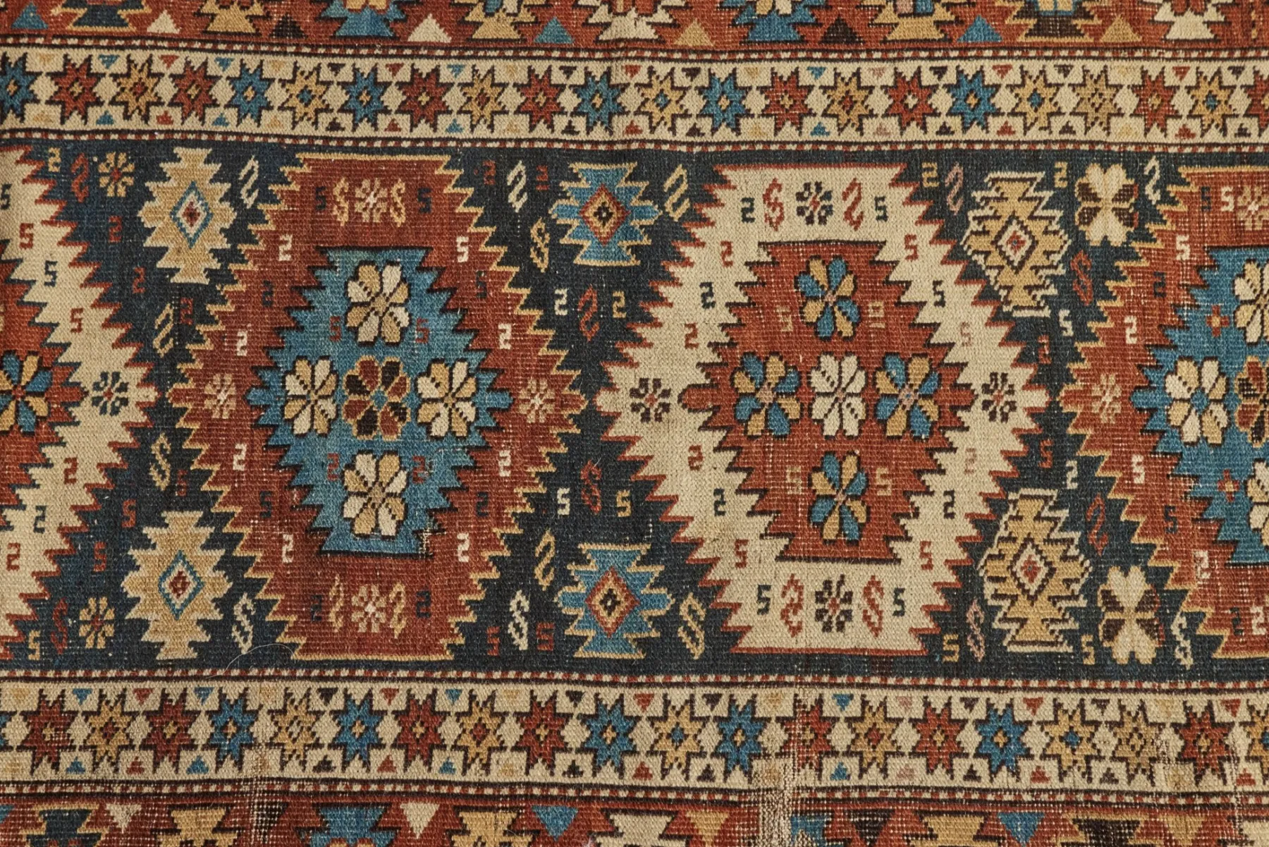 Caucasian Rug 3’8 x 5’6*VINTAGE Best