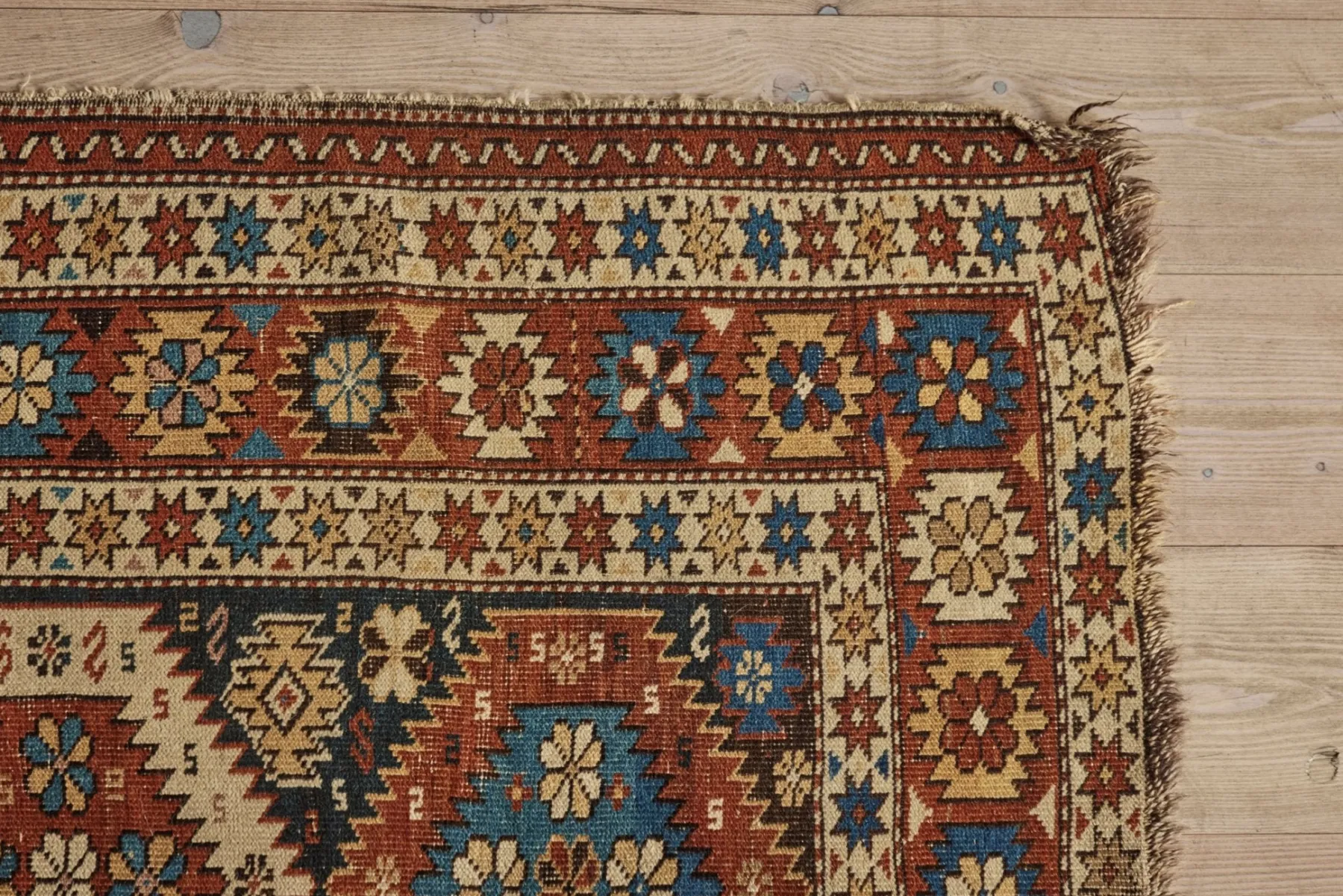 Caucasian Rug 3’8 x 5’6*VINTAGE Best