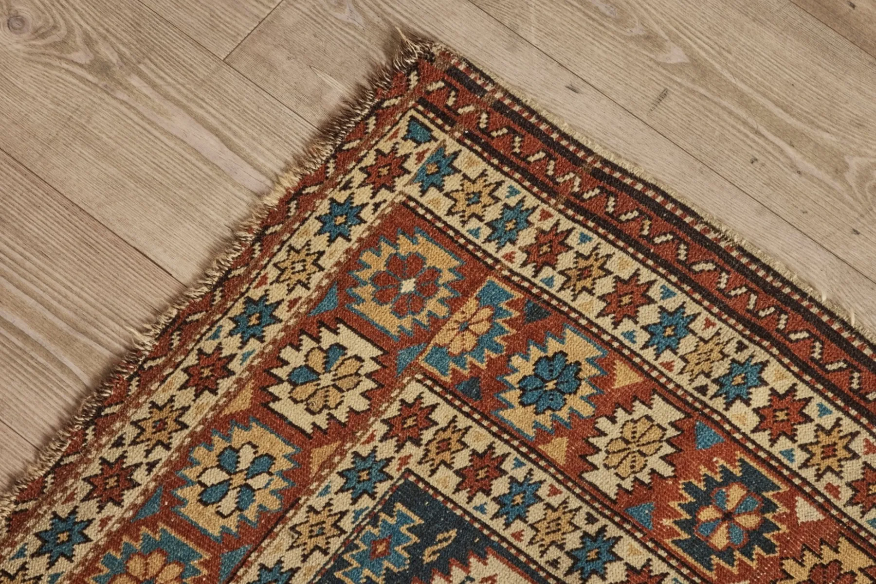 Caucasian Rug 3’8 x 5’6*VINTAGE Best
