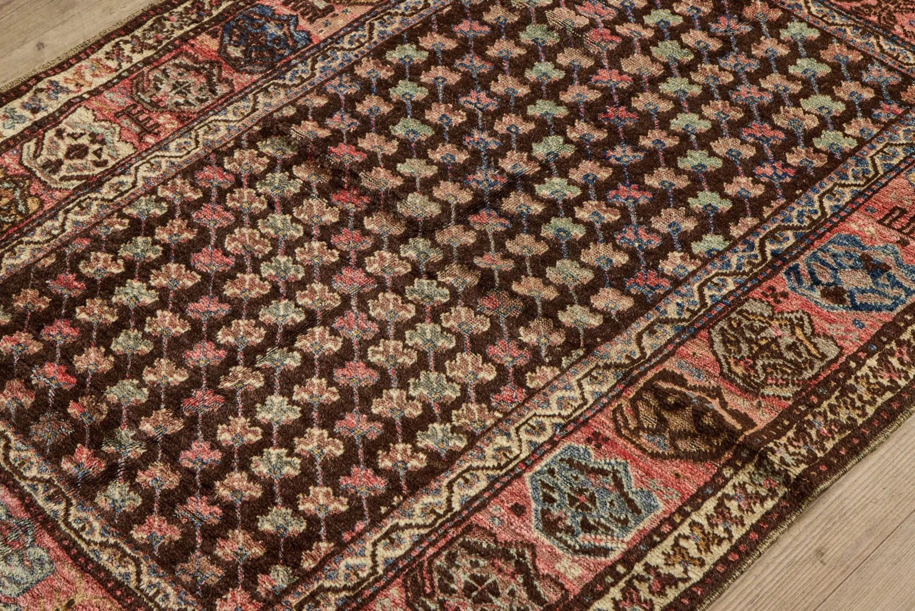 Floral Baluch Rug 3’10 X 5’10*VINTAGE Fashion