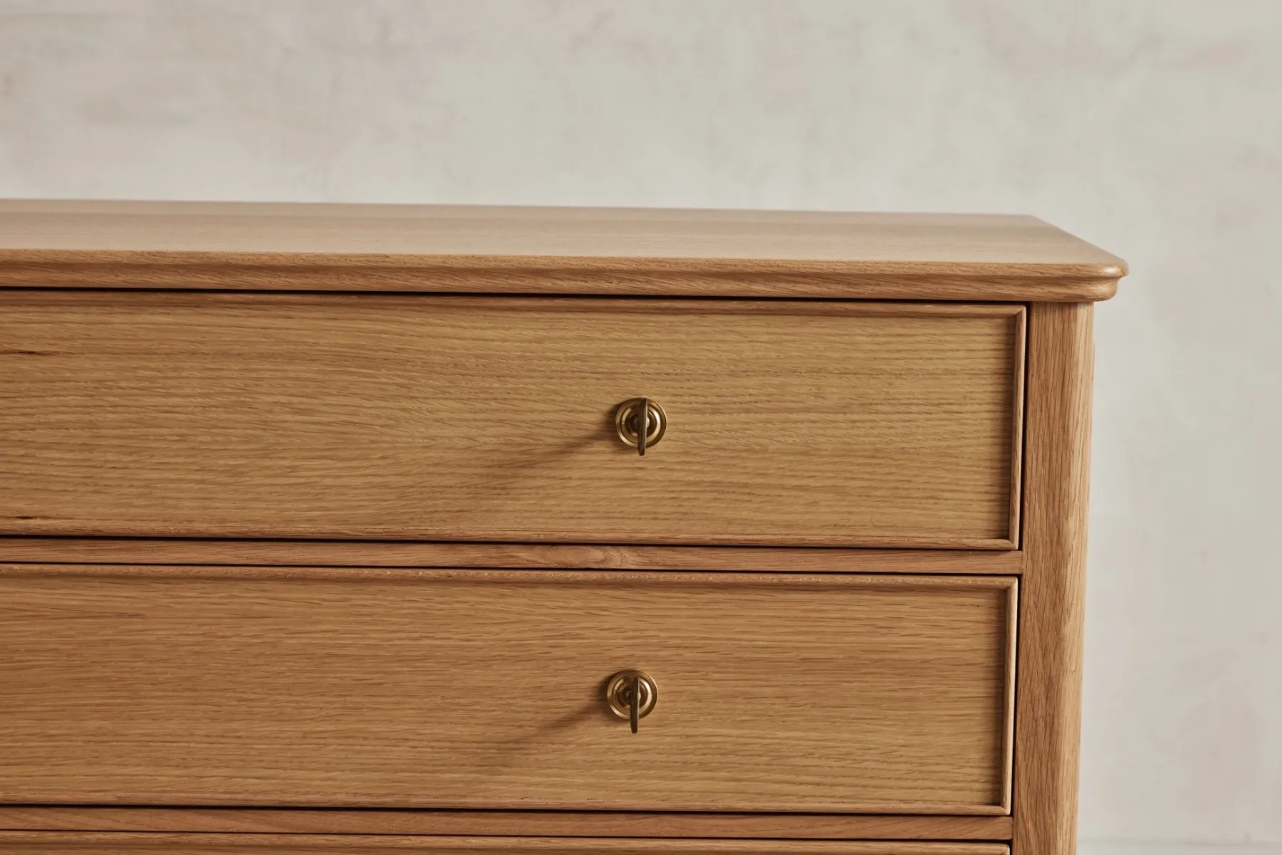 Heirloom Dresser*NICKEY KEHOE Online