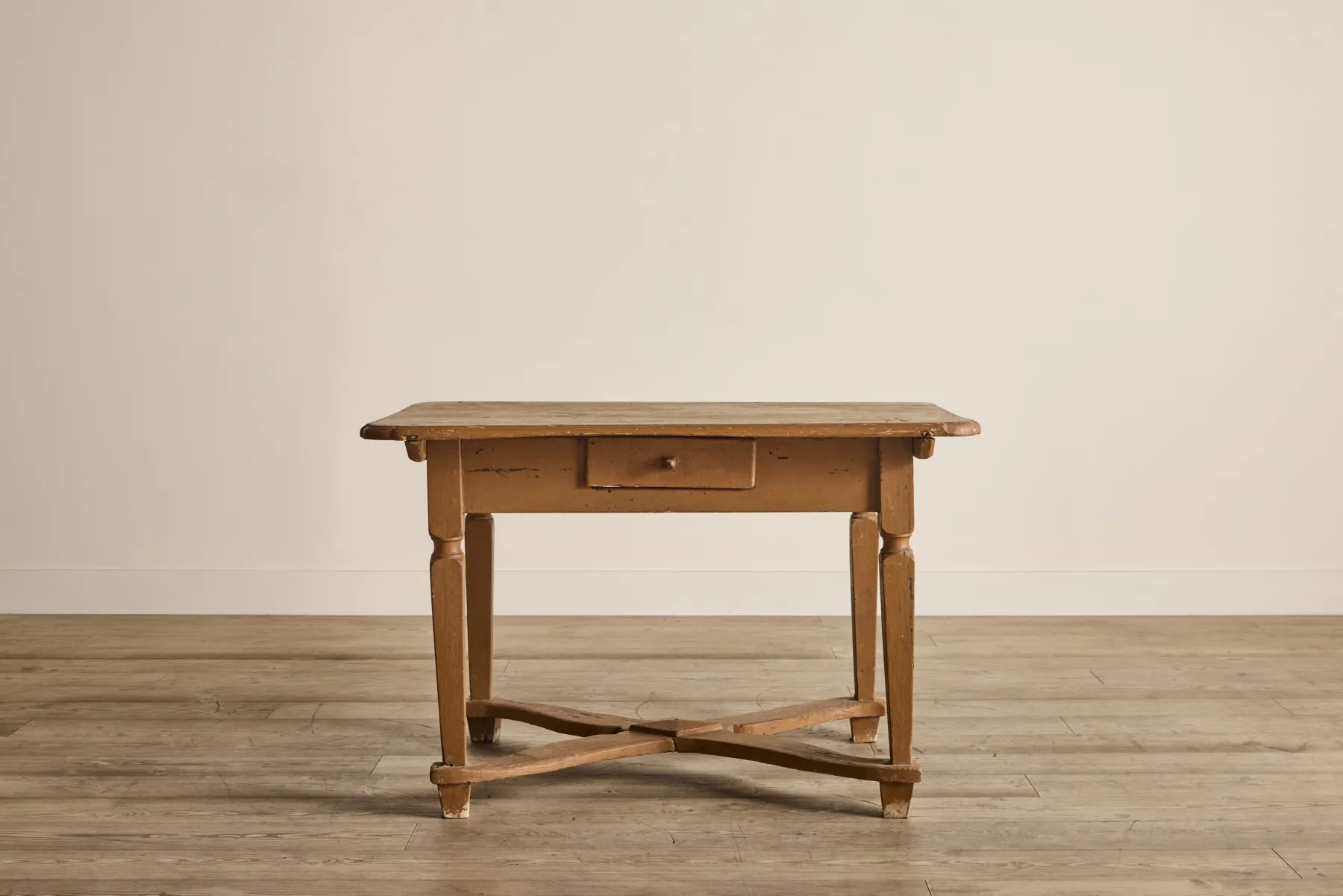 Hungarian Hall Table*VINTAGE Outlet