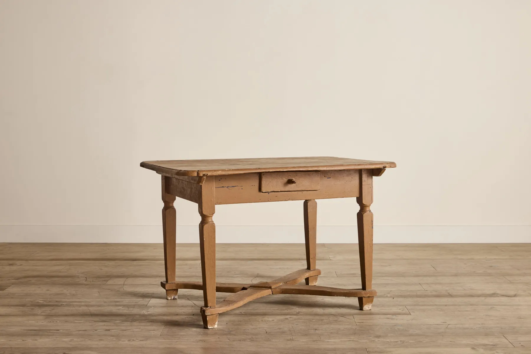 Hungarian Hall Table*VINTAGE Outlet