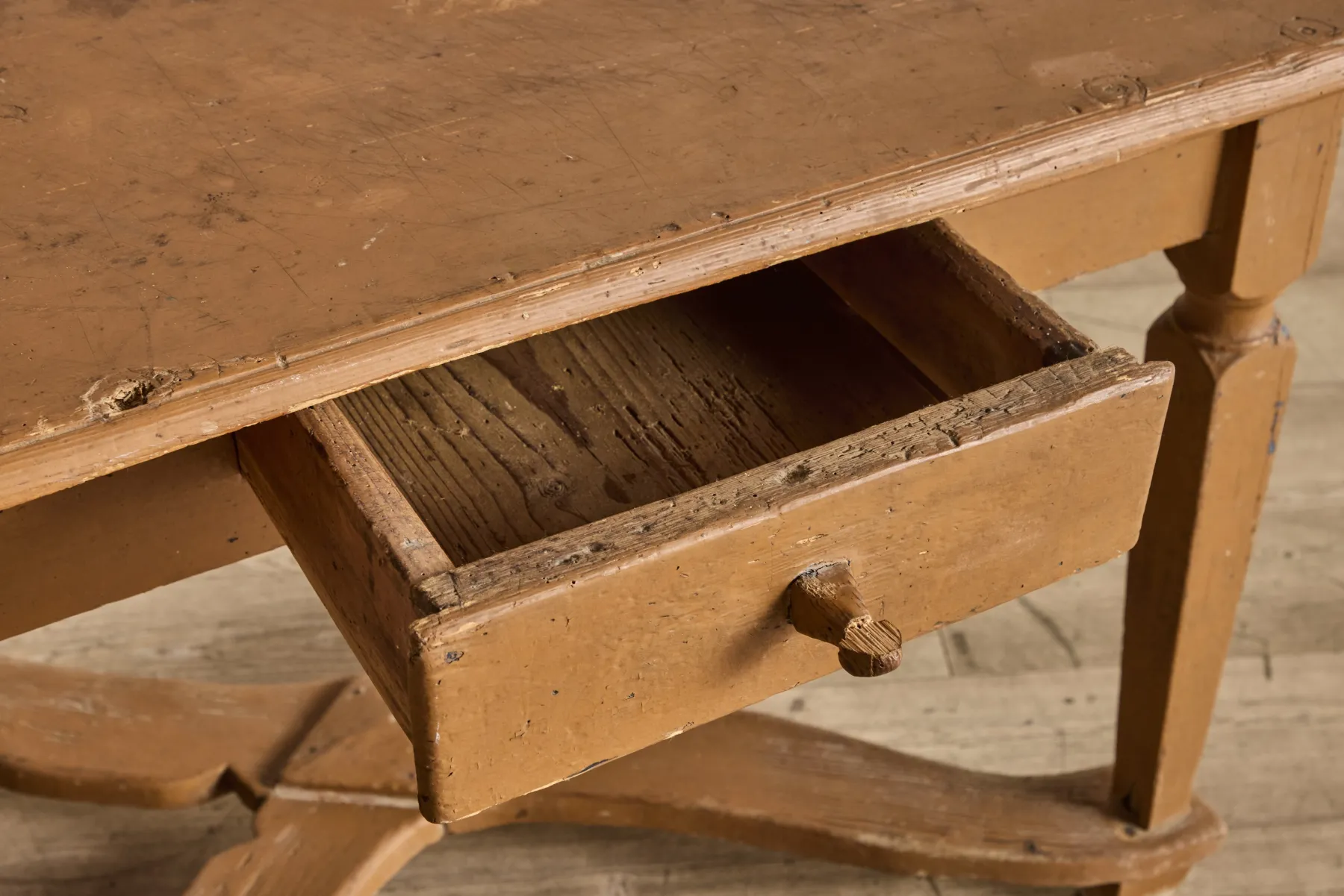 Hungarian Hall Table*VINTAGE Outlet