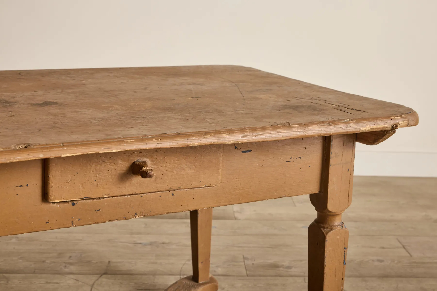 Hungarian Hall Table*VINTAGE Outlet