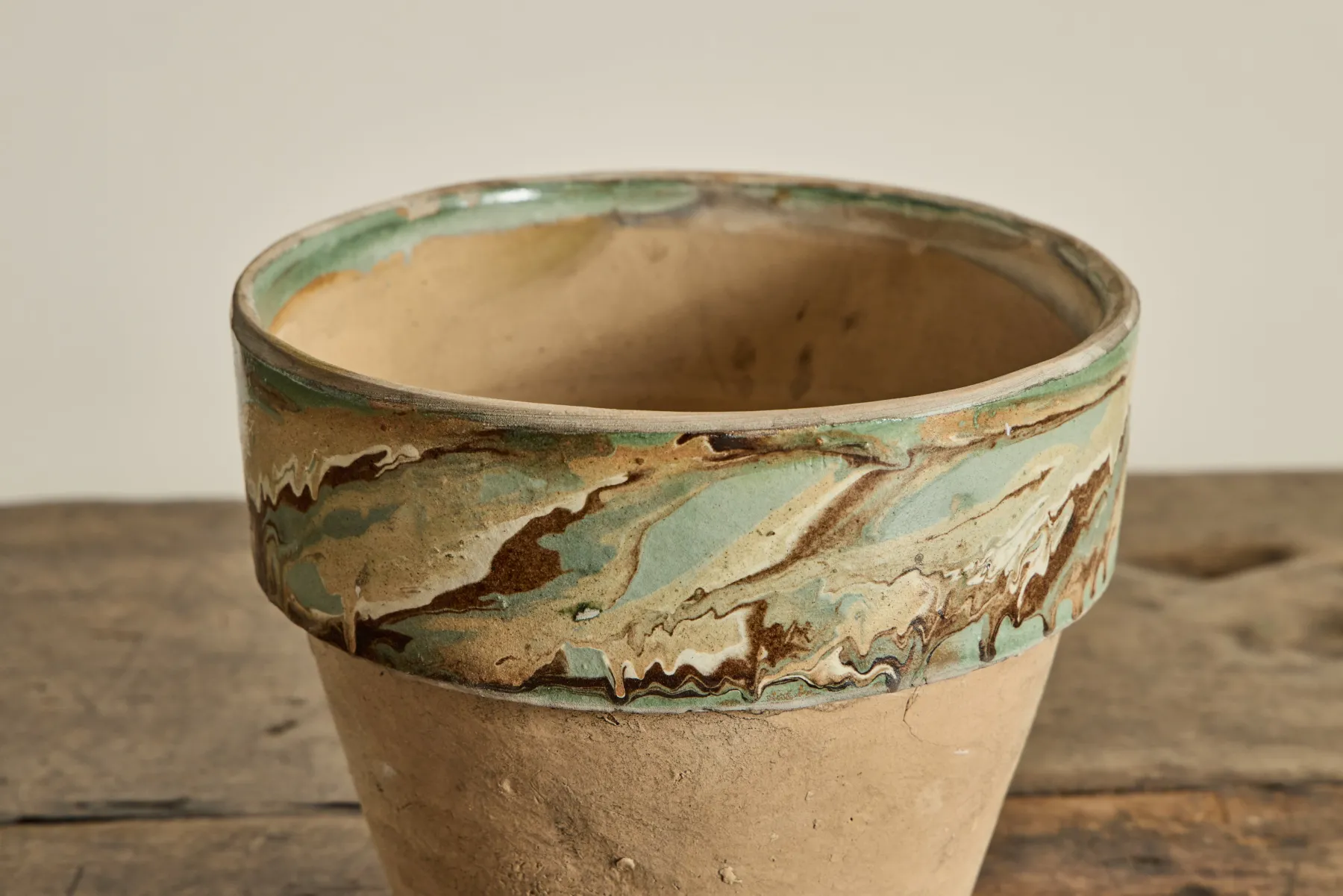 Hungarian Marbled Flower Pot*VINTAGE Hot