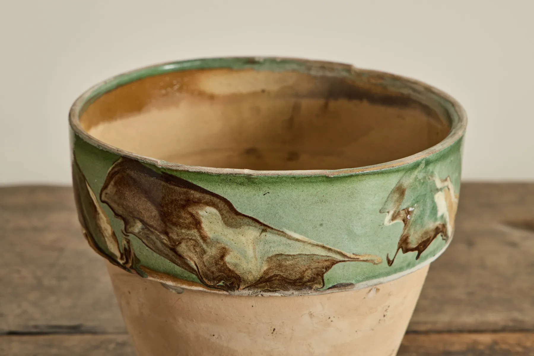 Hungarian Marbled Flower Pot*VINTAGE Hot