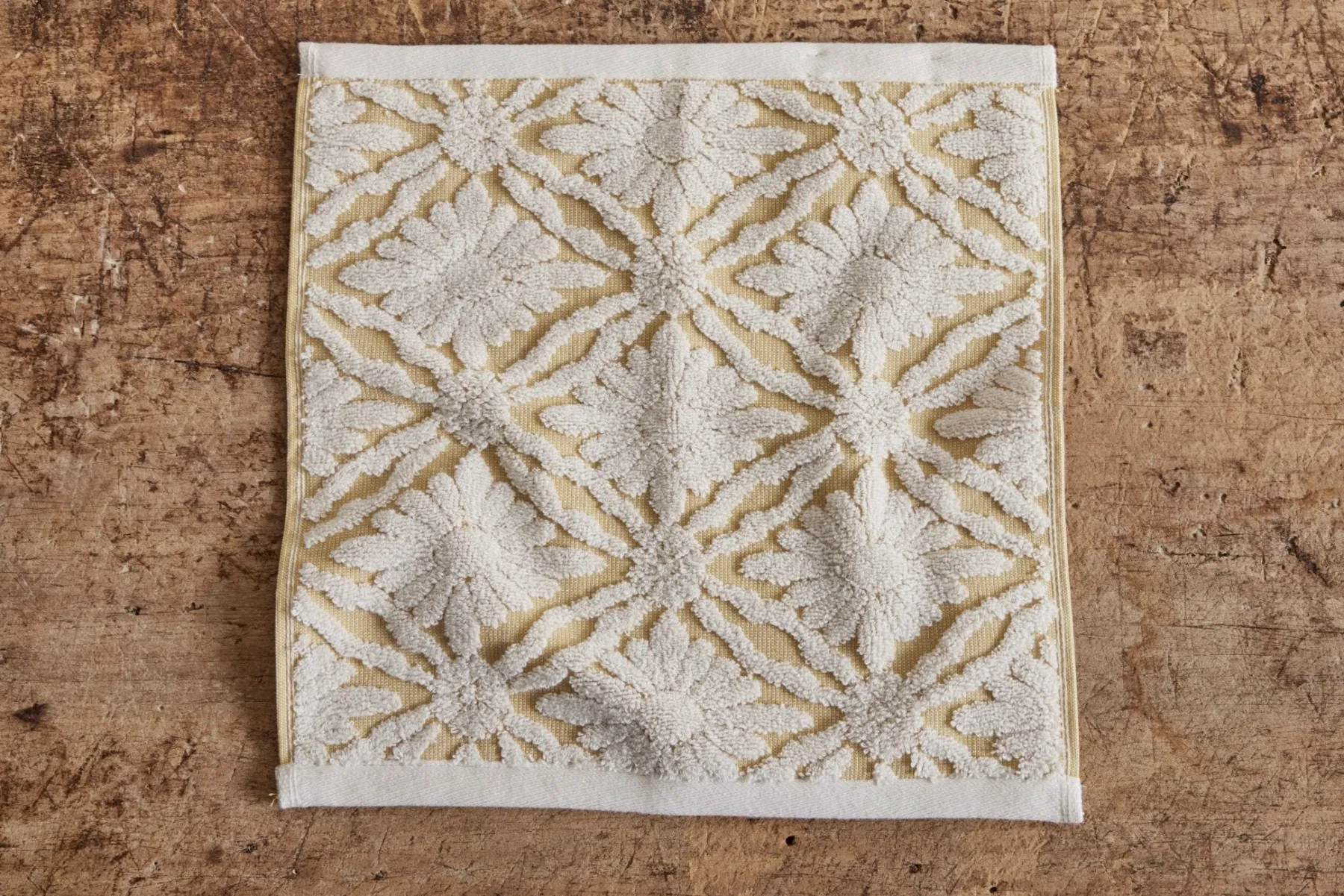 Marguerite Washcloth in Chamomile*NICKEY KEHOE Online