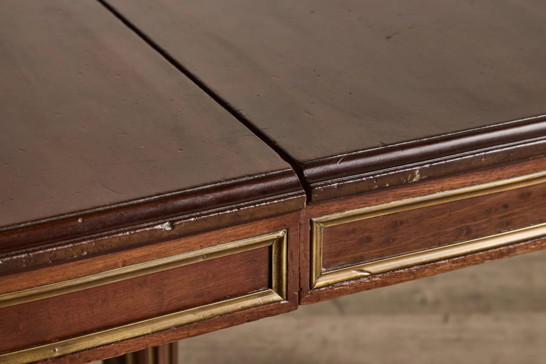 Neoclassical Dining Table*VINTAGE Discount
