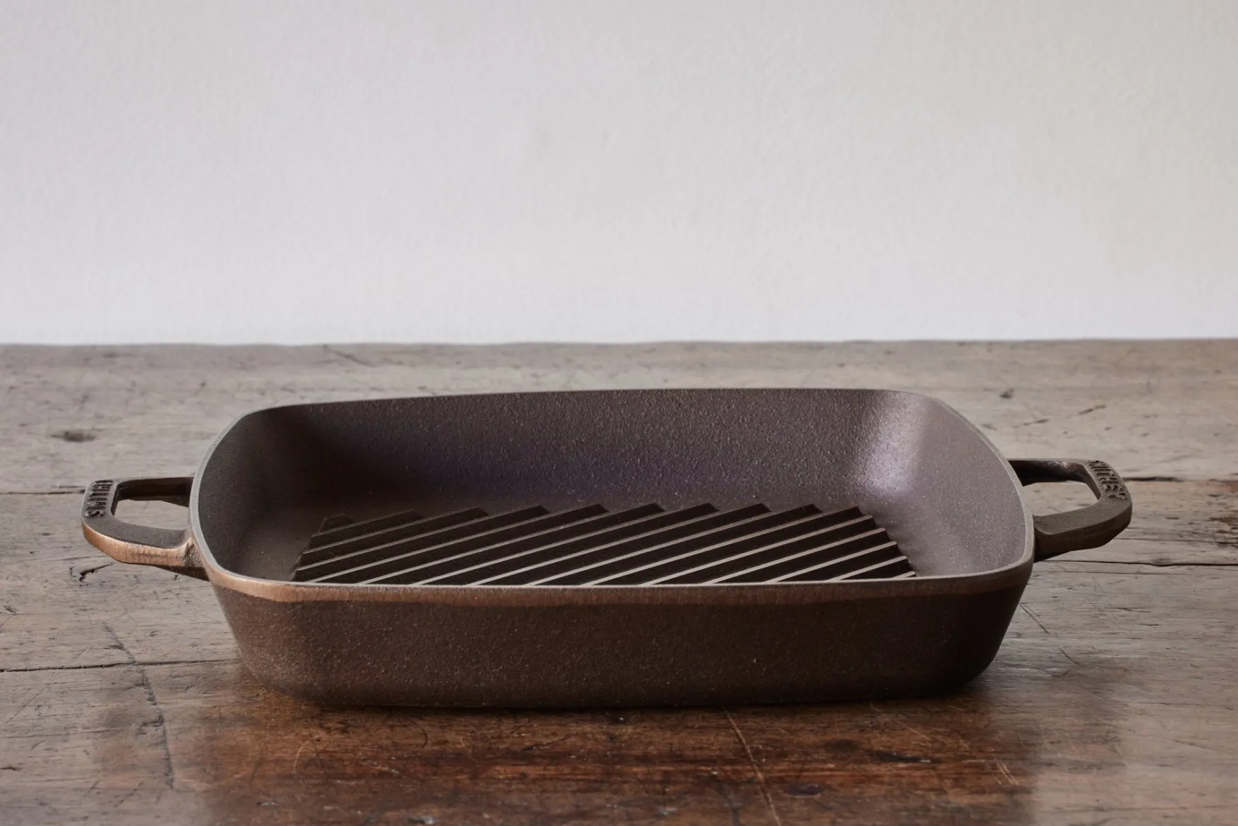 No. 12 Grill Pan*SMITHEY Clearance