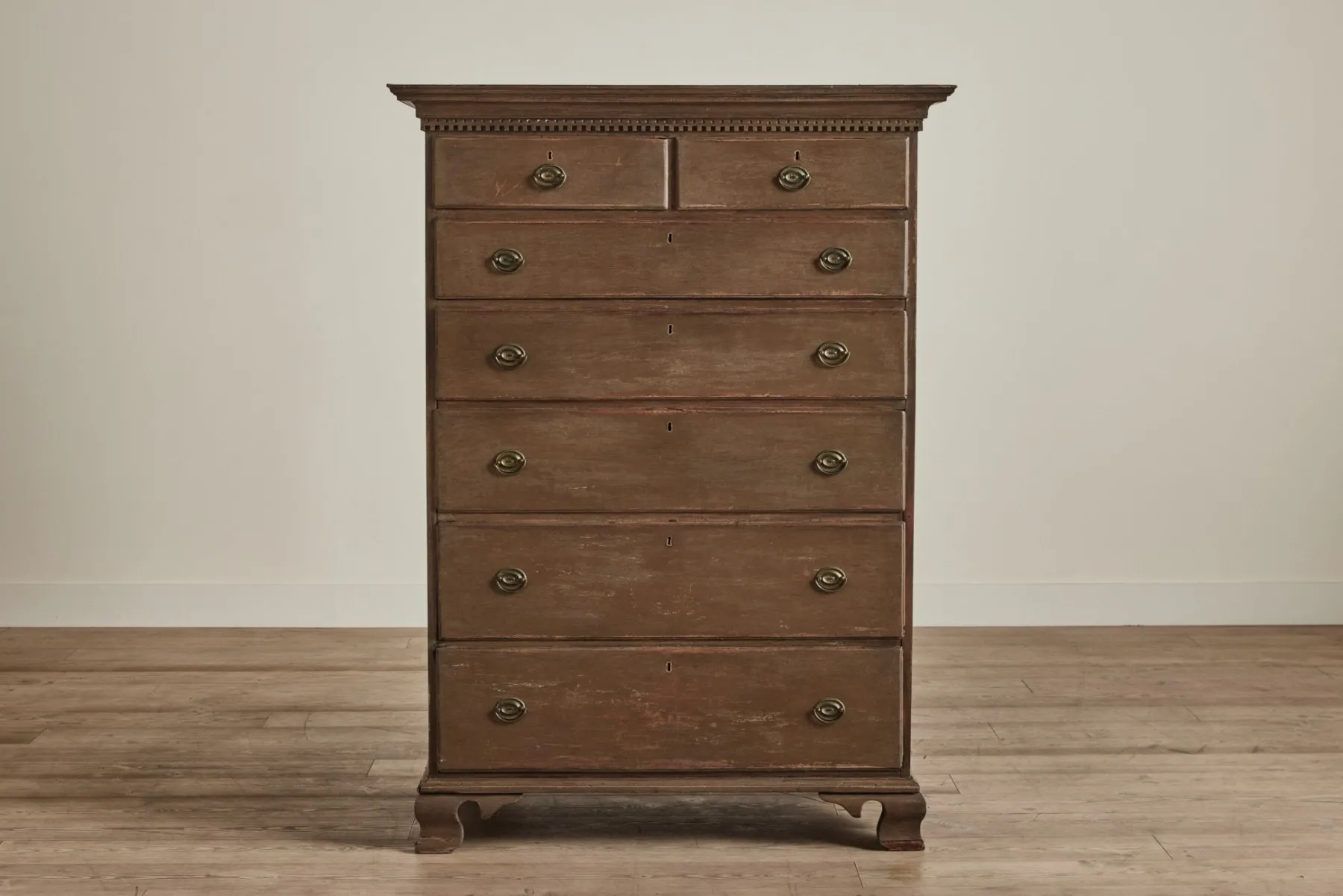 Painted Highboy Dresser*VINTAGE Fashion