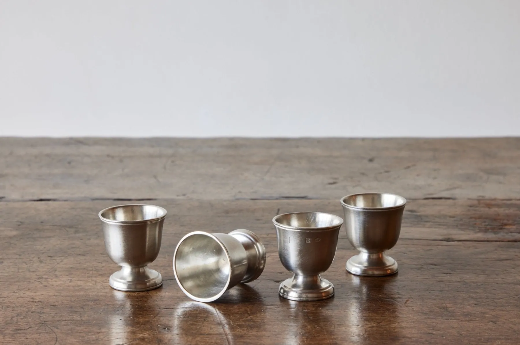 Pewter Footed Egg Cup*MATCH Hot