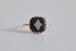 Pierrot Ring, Noir (Size 52)*PASCALE MONVOISIN New