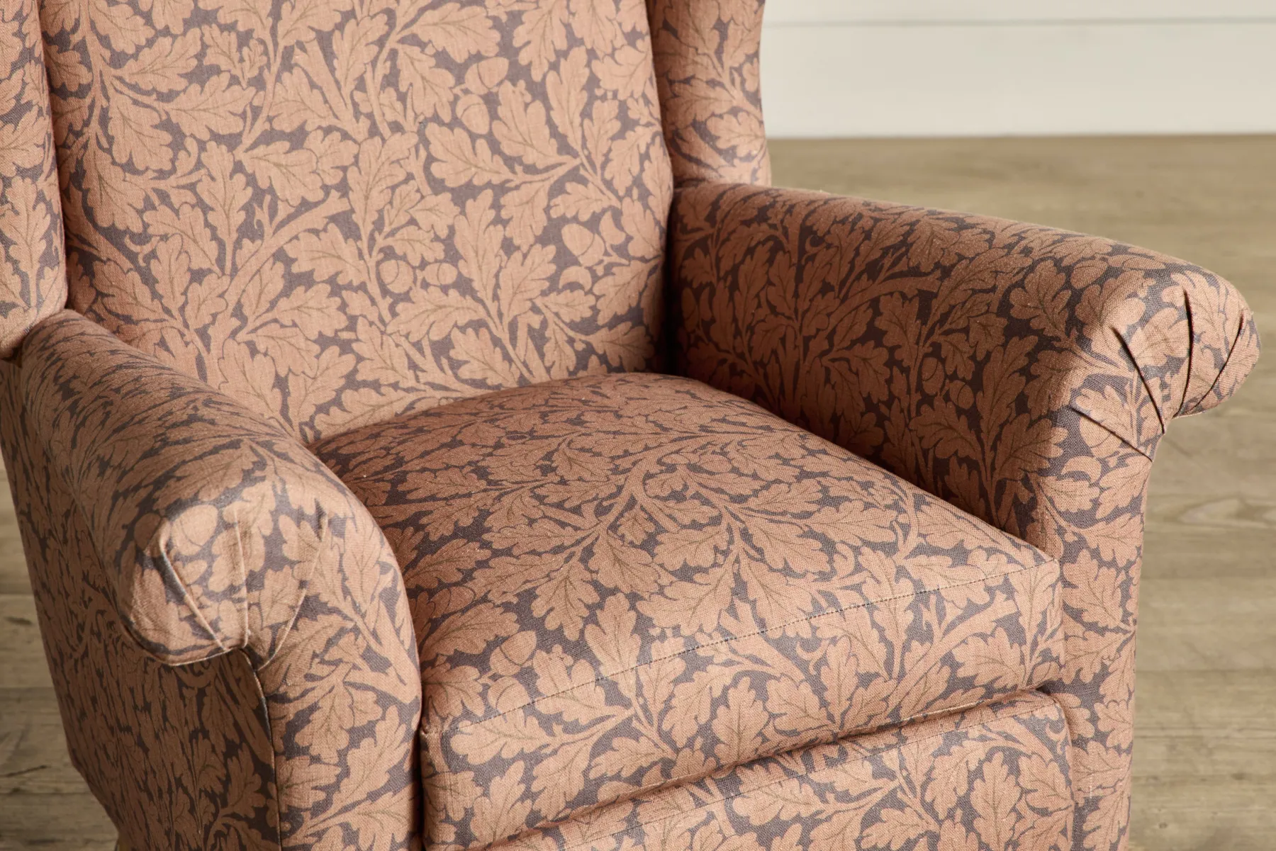 Quercus Linen in Aubergine*NICKEY KEHOE Online