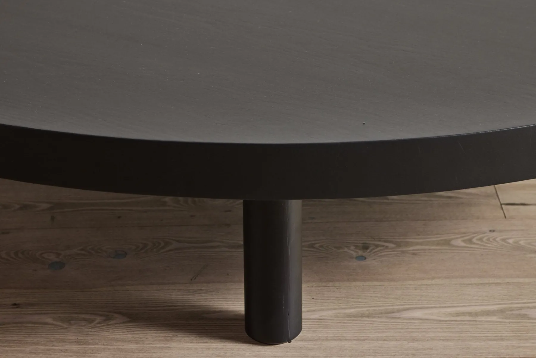 Round Coffee Table*NICKEY KEHOE Online