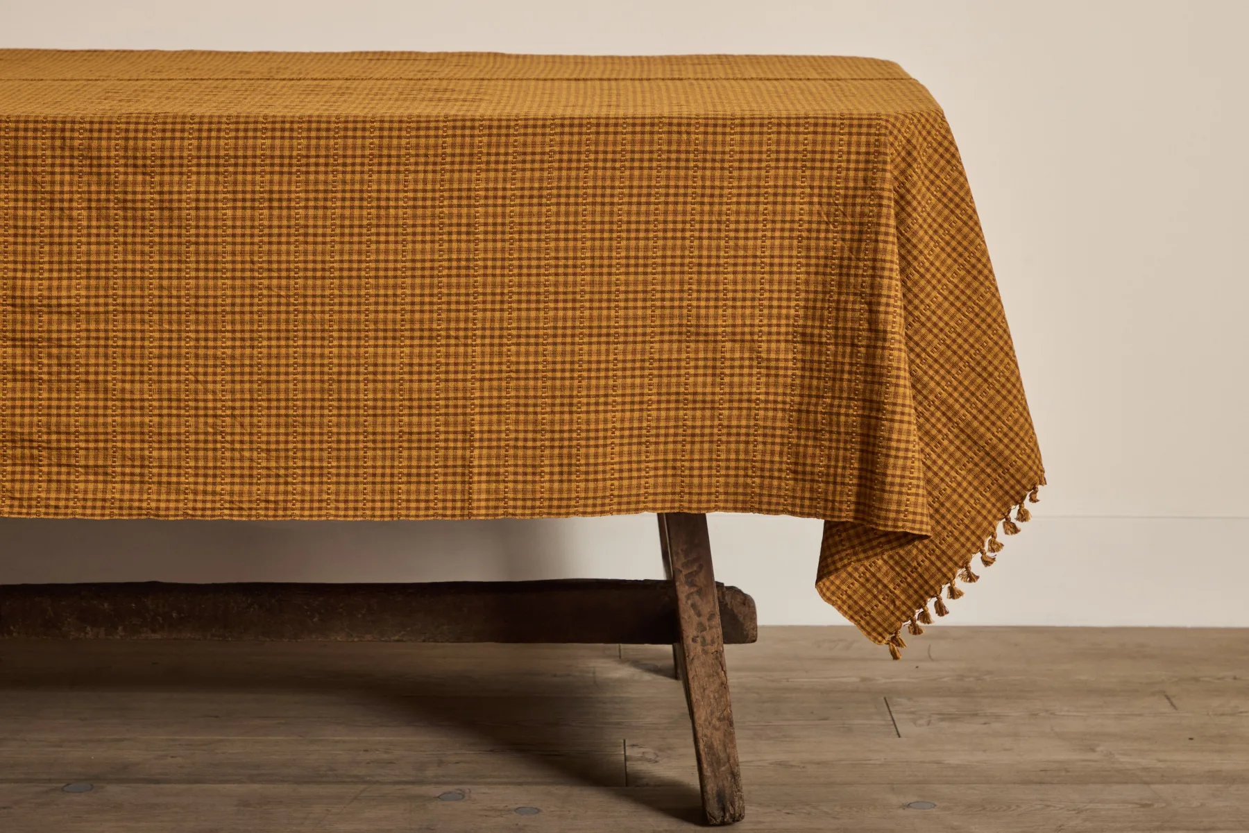 Soho Tablecloth in Amber*HEATHER TAYLOR HOME Online