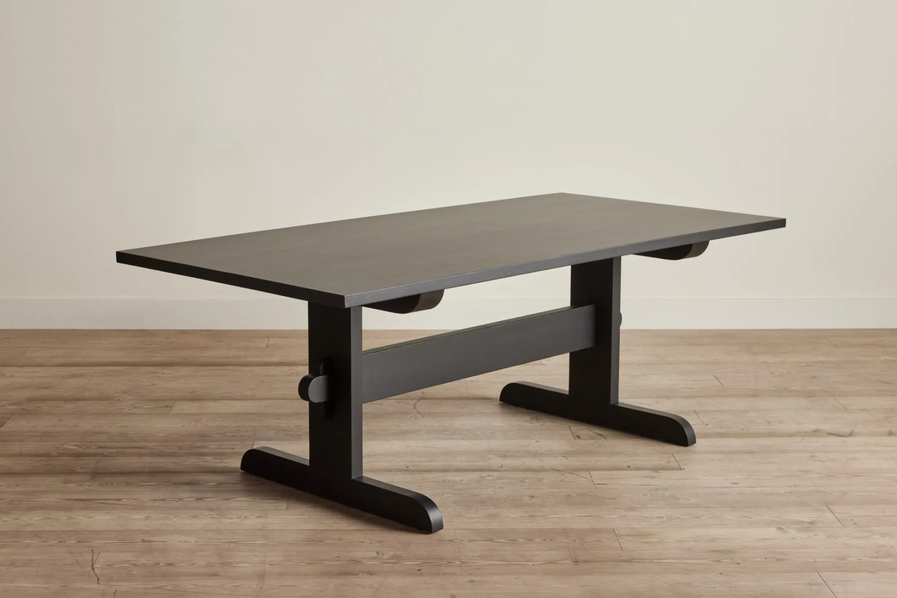 Trestle Dining Table, Rectangular*NICKEY KEHOE Hot
