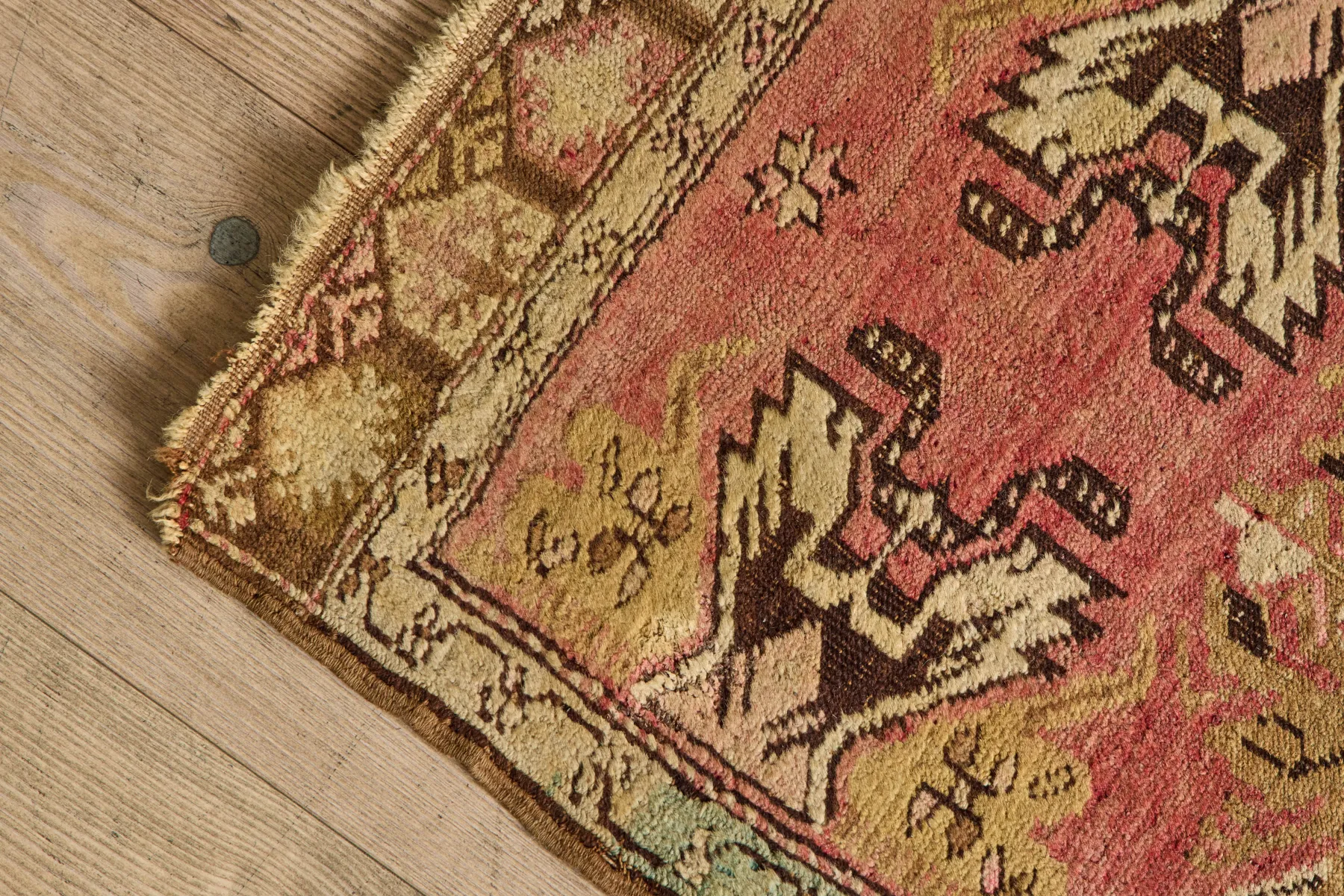 Turkish Throw Rug 1’5 X 2’11*VINTAGE Best