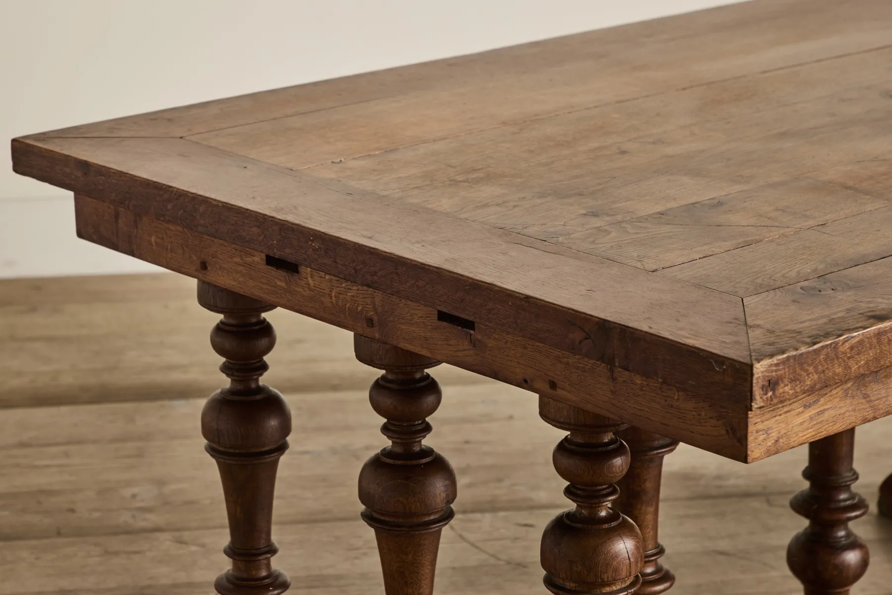Walnut Wood Extension Table*VINTAGE Online