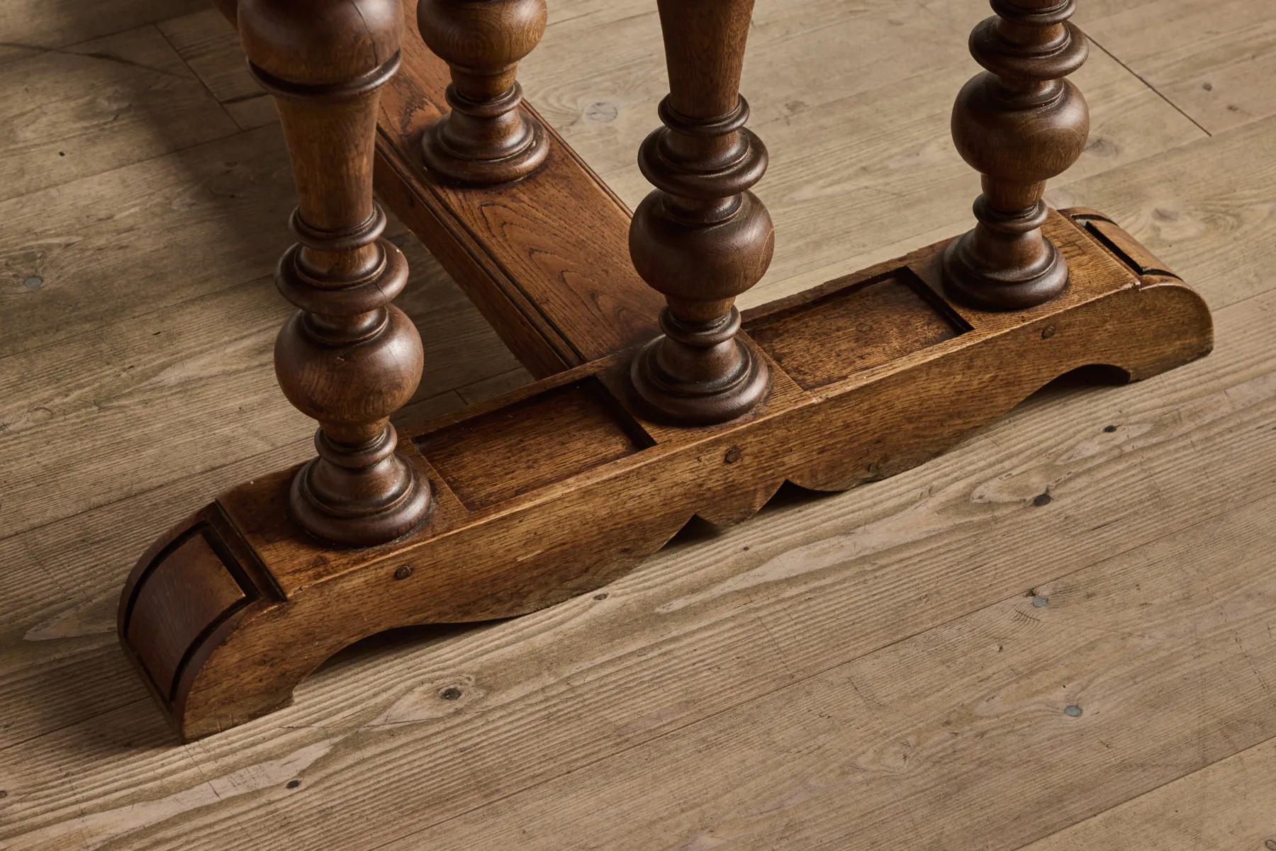 Walnut Wood Extension Table*VINTAGE Online