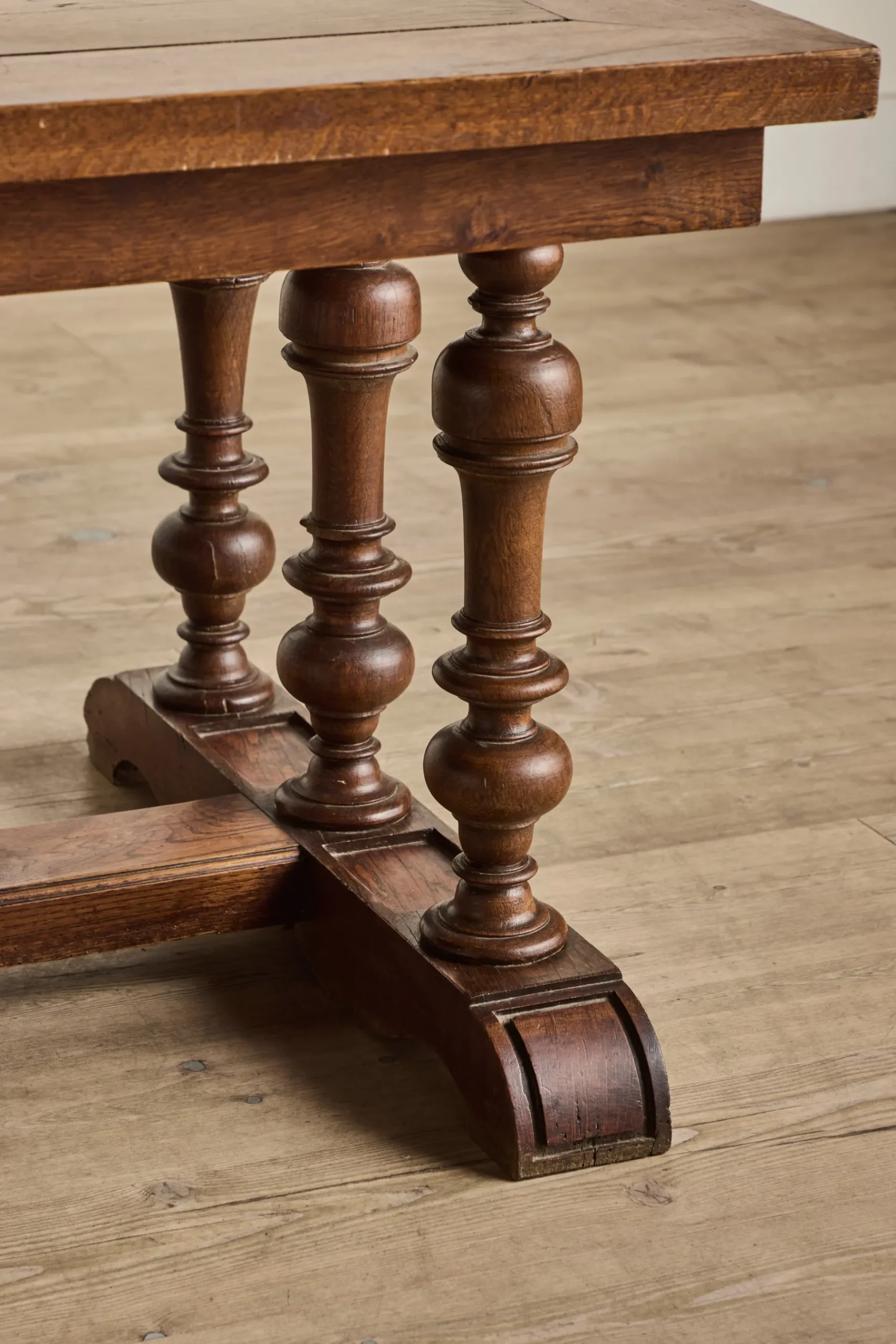 Walnut Wood Extension Table*VINTAGE Online