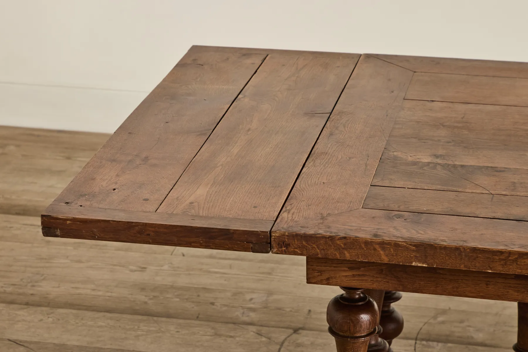 Walnut Wood Extension Table*VINTAGE Online