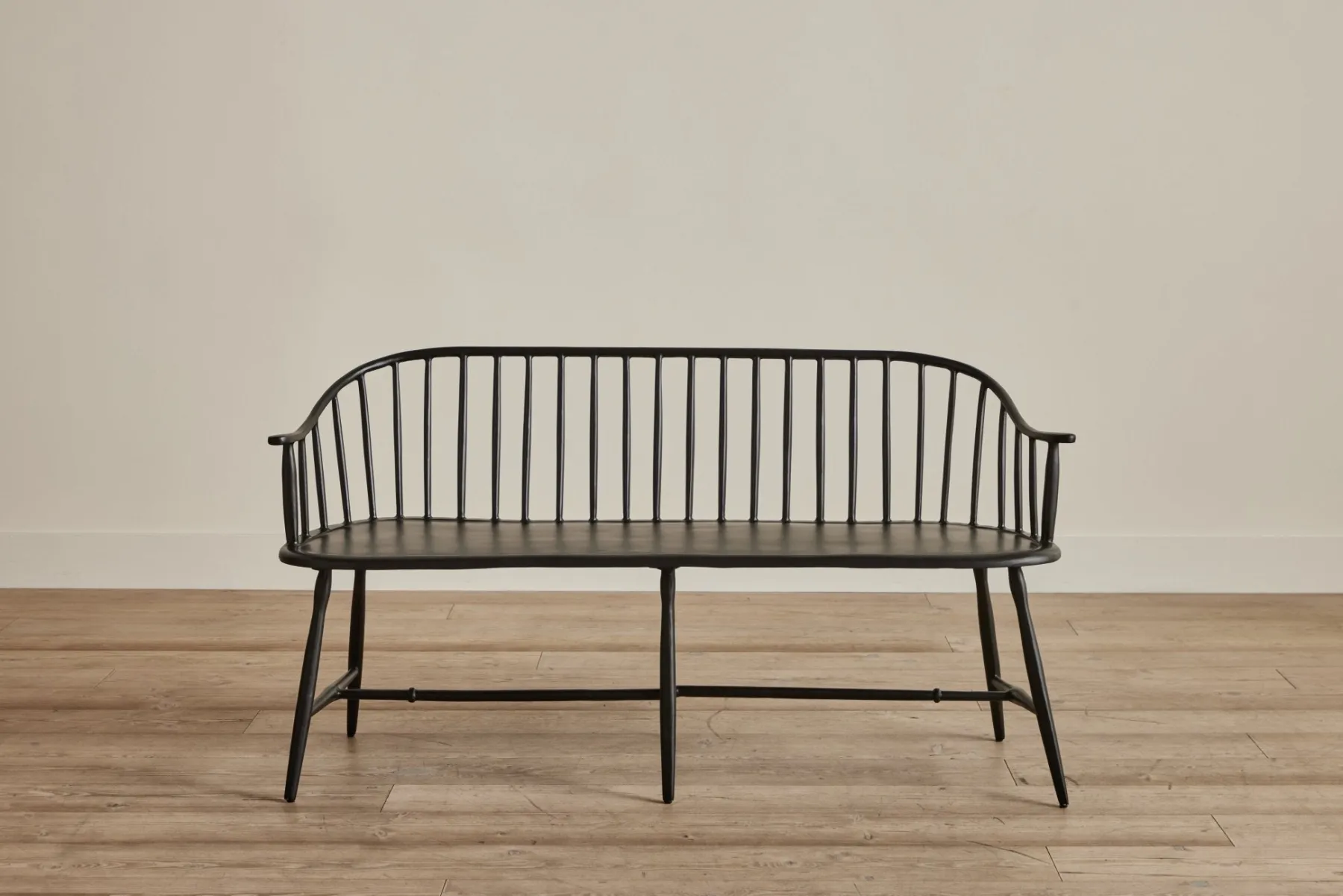 Windsor Low Back Bench*NICKEY KEHOE Best