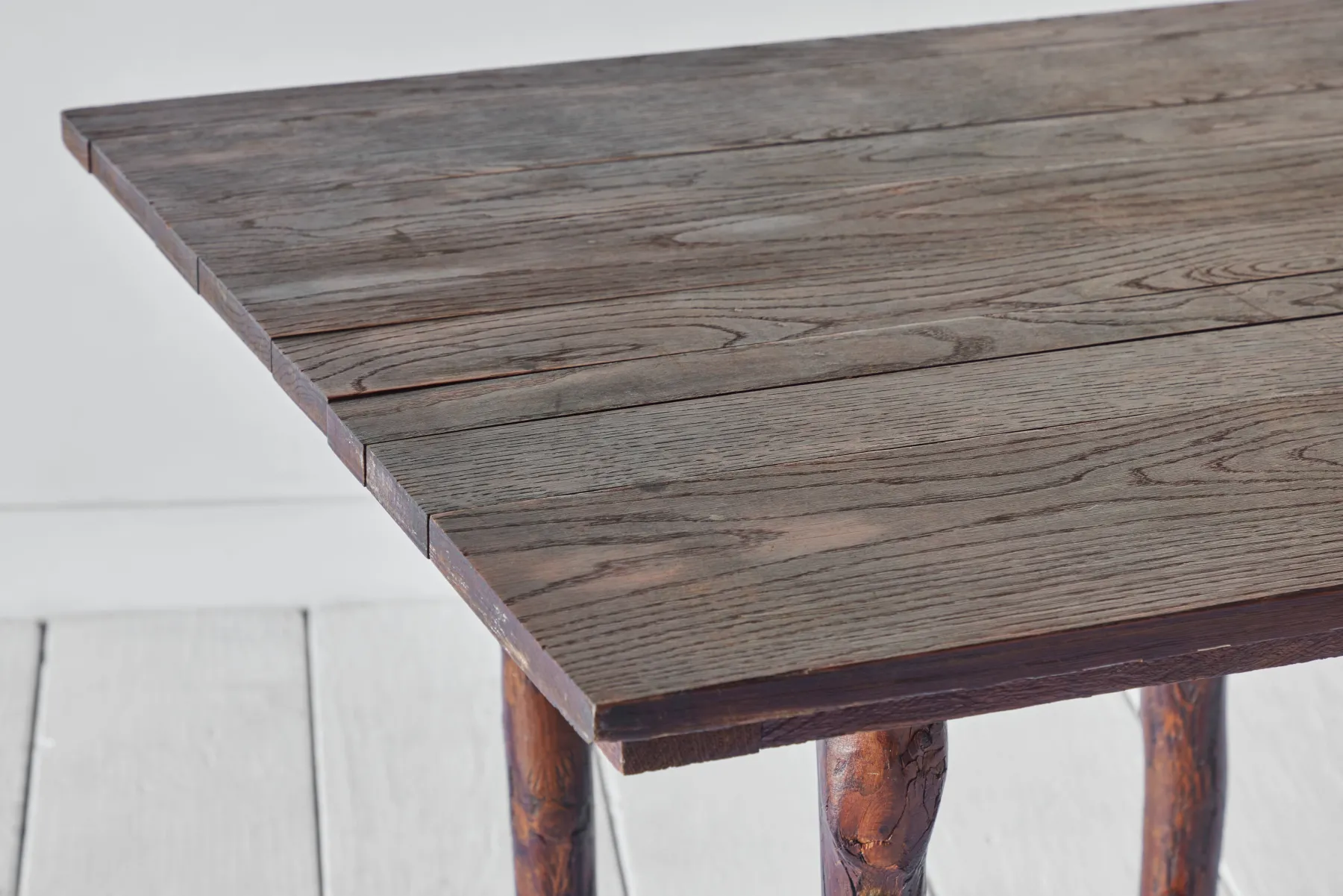 Wood Brutalist Table*VINTAGE Fashion