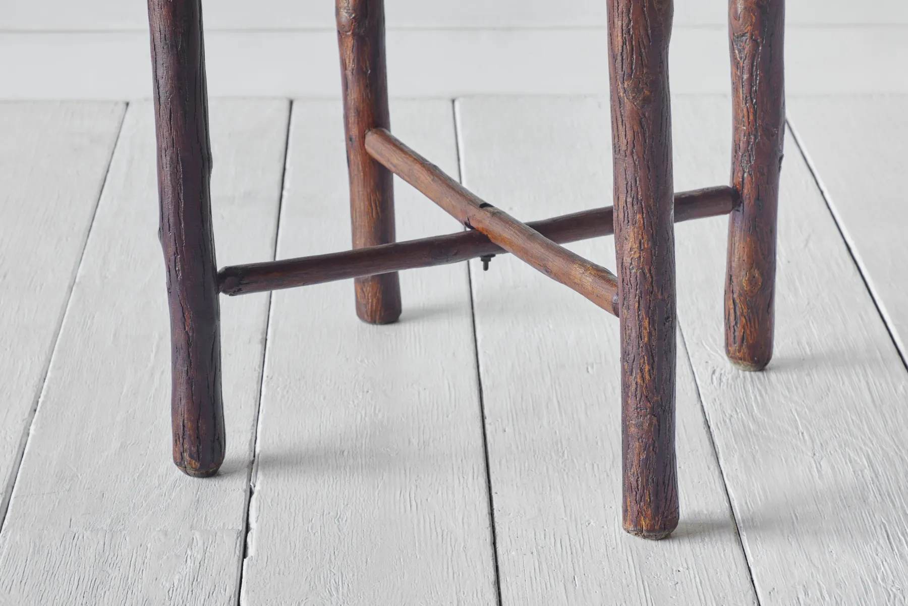 Wood Brutalist Table*VINTAGE Fashion